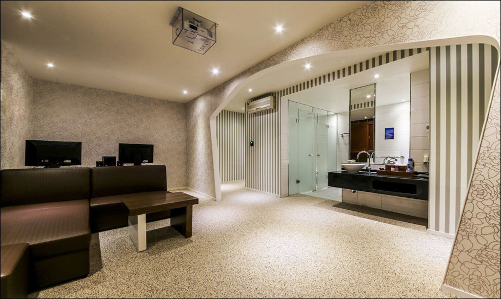 Nice Hotel Uijeongbu Экстерьер фото