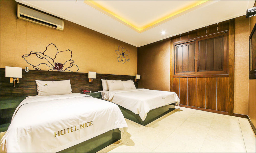 Nice Hotel Uijeongbu Экстерьер фото