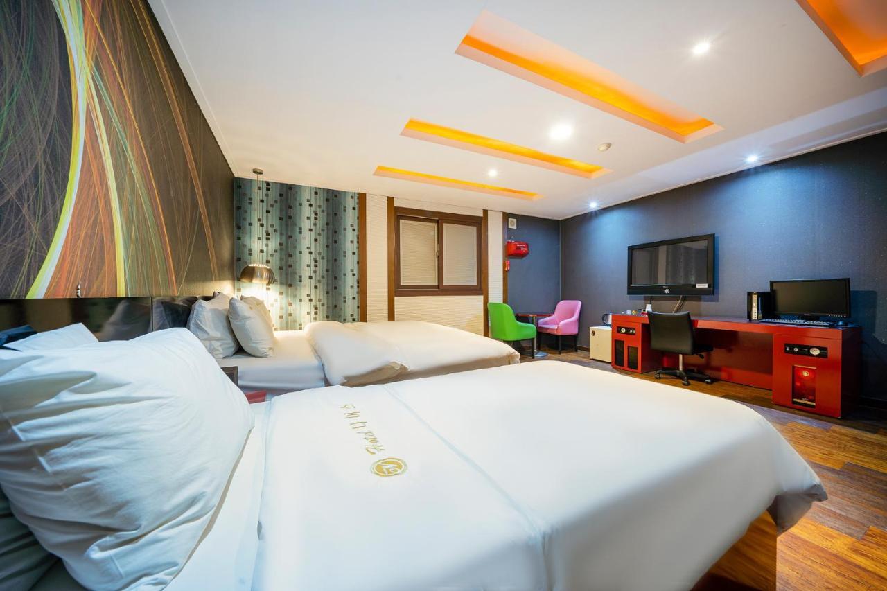 Nice Hotel Uijeongbu Экстерьер фото